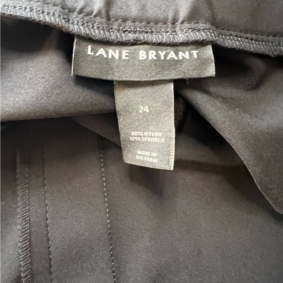 NWT LANE BRYANT ON THE GO SLIM ANKLE PANT IN BLACK SIZE 24 - Picture 6 of 11